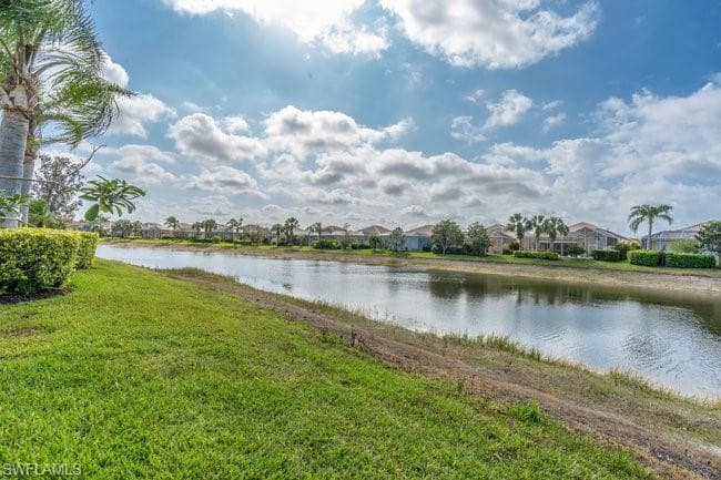 8396 Borboni Ct, Naples, FL 34114-39