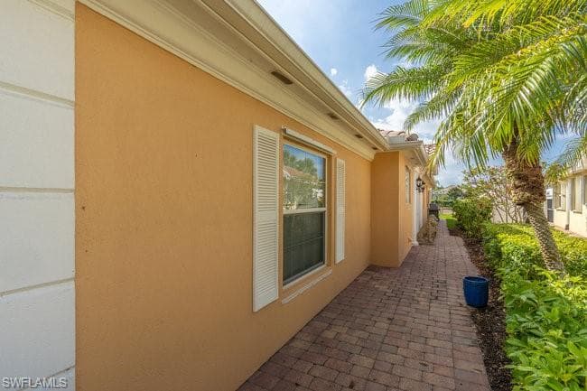 8396 Borboni Ct, Naples, FL 34114-4