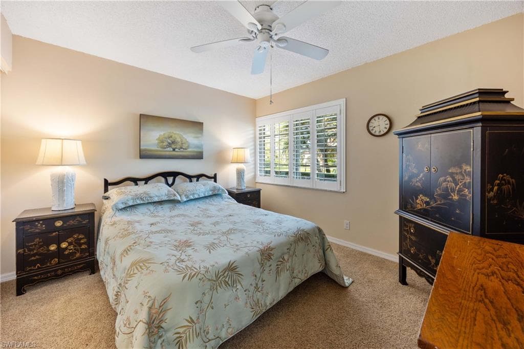 1085 Forest Lakes Dr 8108, Naples, FL 34105-19