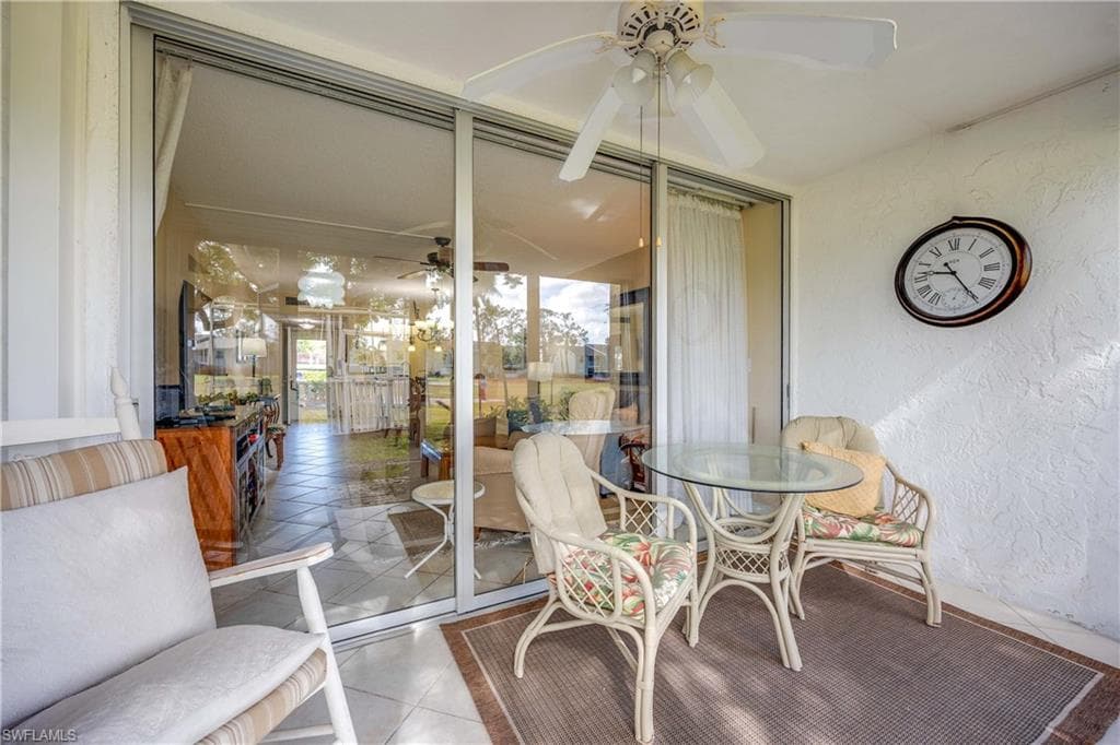 1085 Forest Lakes Dr 8108, Naples, FL 34105-22