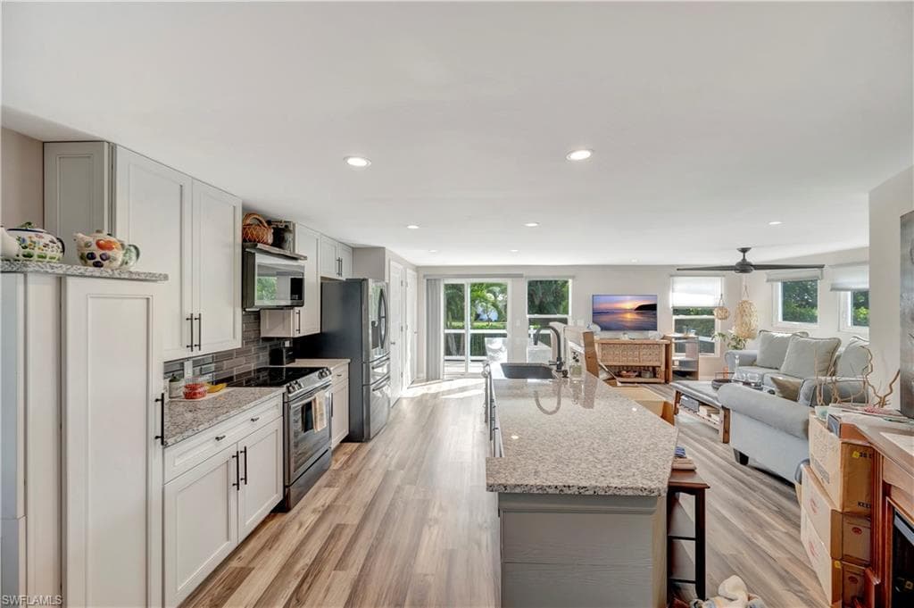 50 Le Mans Dr, Naples, FL 34112-13