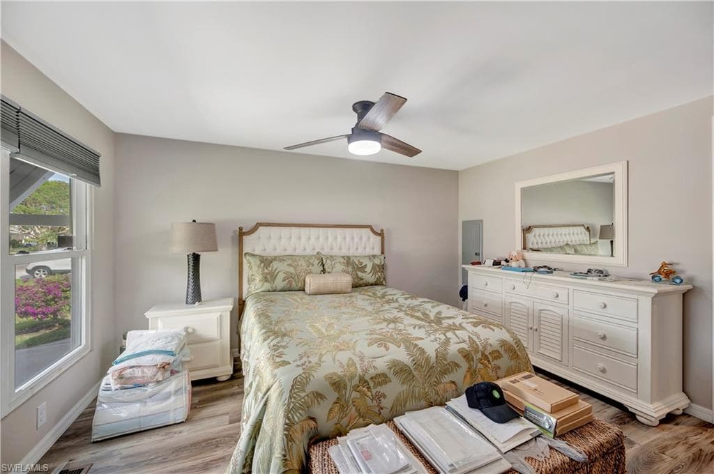 50 Le Mans Dr, Naples, FL 34112-21