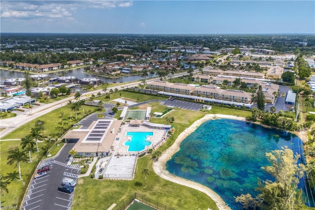 50 Le Mans Dr, Naples, FL 34112-34