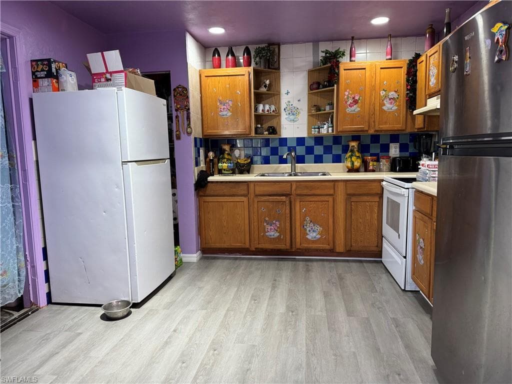 13557 Koinonia Dr, Naples, FL 34114-10