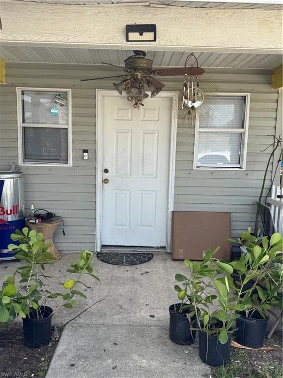 13557 Koinonia Dr, Naples, FL 34114-1
