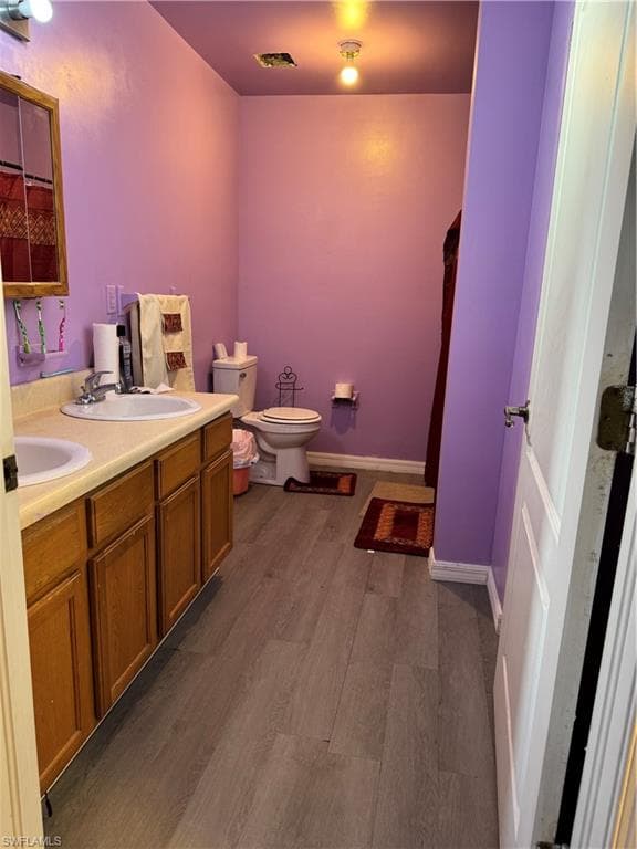 13557 Koinonia Dr, Naples, FL 34114-5
