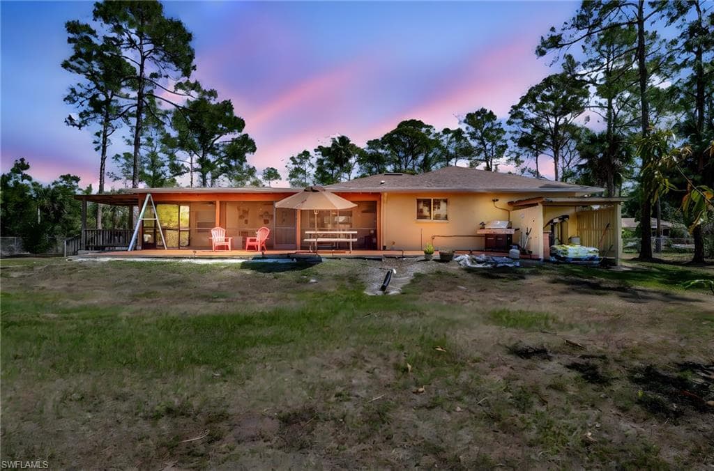2610 6th Ave NE, Naples, FL 34120-50