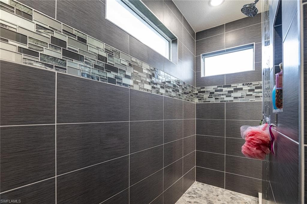 1766 Golden Gate Blvd W, Naples, FL 34120-15