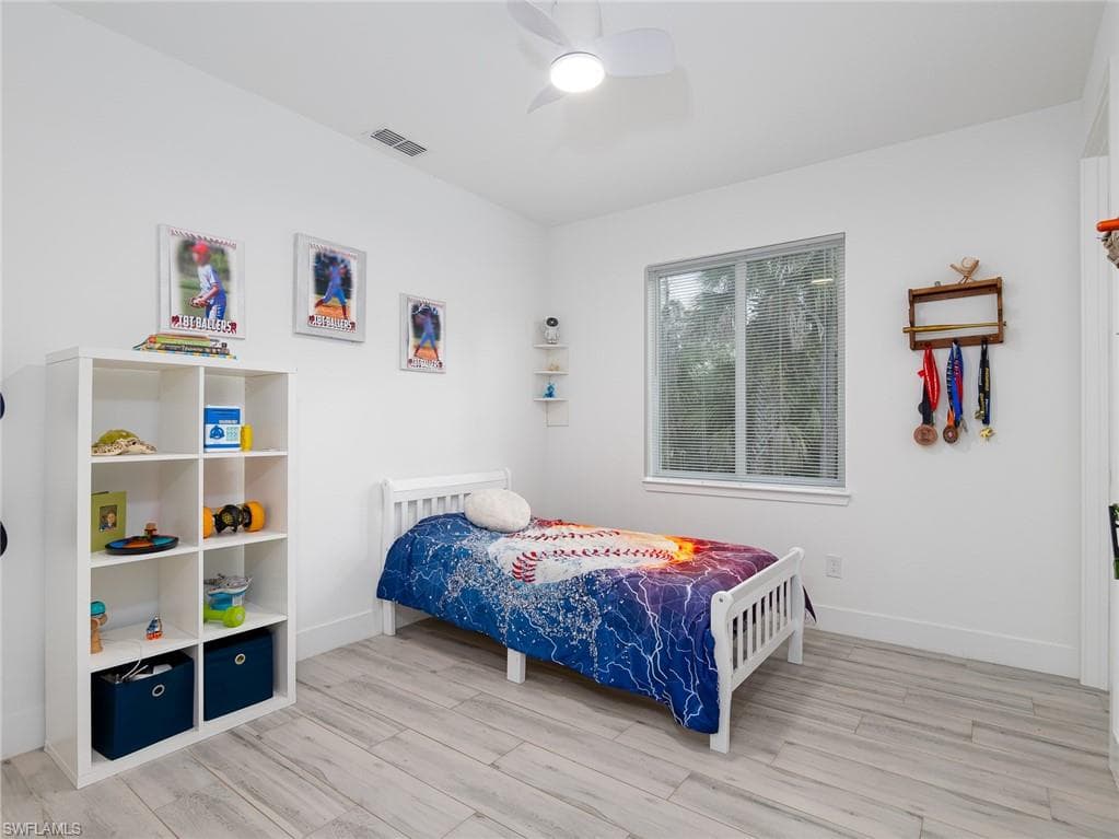 1766 Golden Gate Blvd W, Naples, FL 34120-16