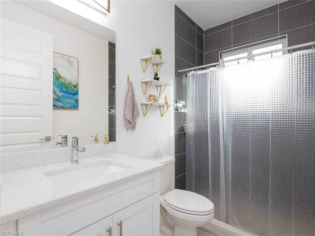 1766 Golden Gate Blvd W, Naples, FL 34120-21