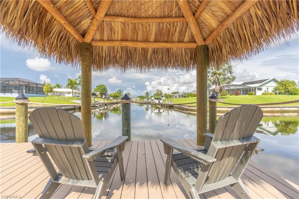 3008 11th Pl, Cape Coral, FL 33904-38