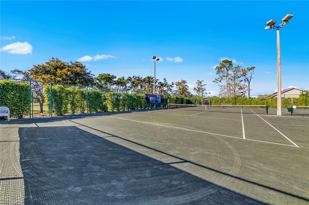 219 Fox Glen Dr 1203, Naples, FL 34104-32