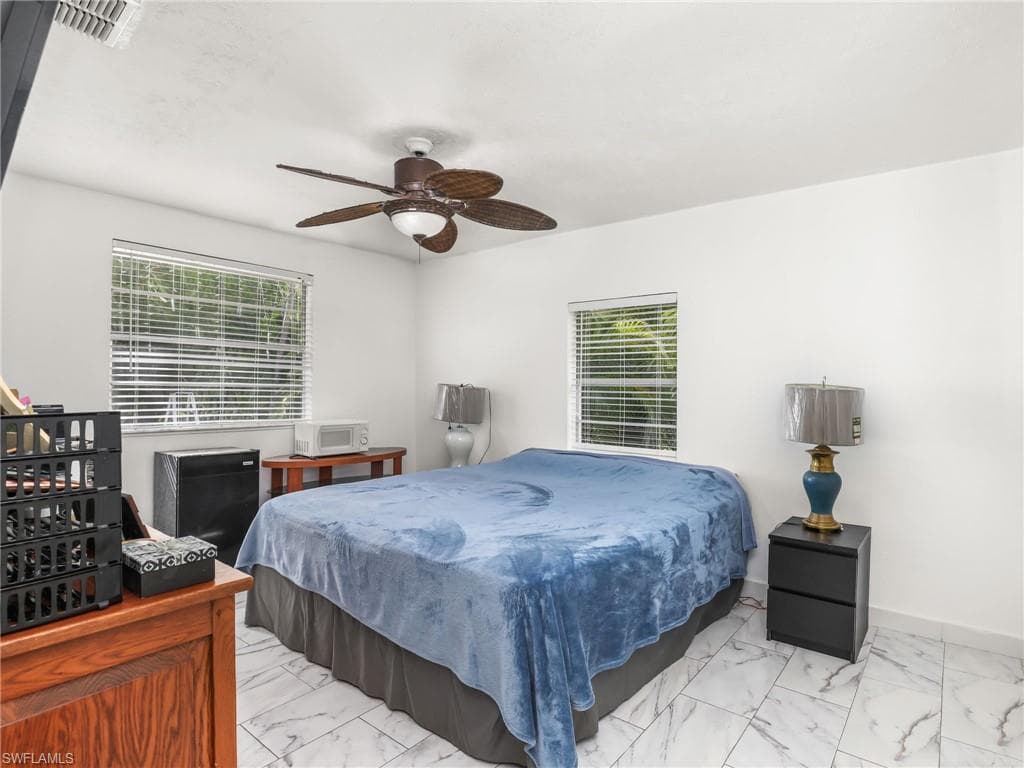 420 31st St SW, Naples, FL 34117-13