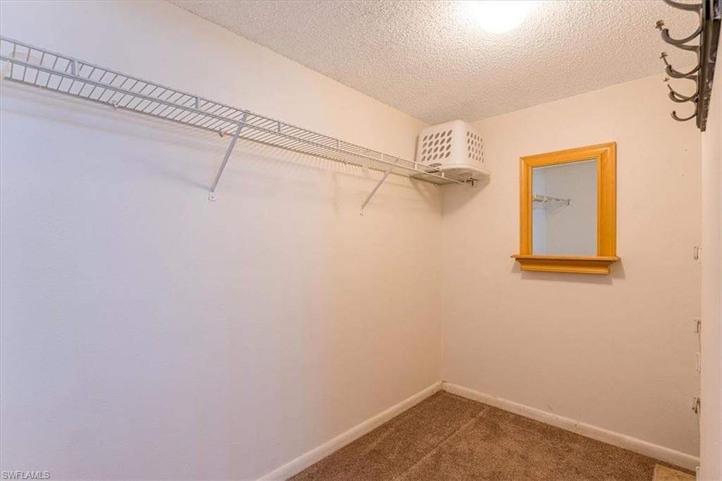 232 Pebble Beach Cir E104, Naples, FL 34113-15