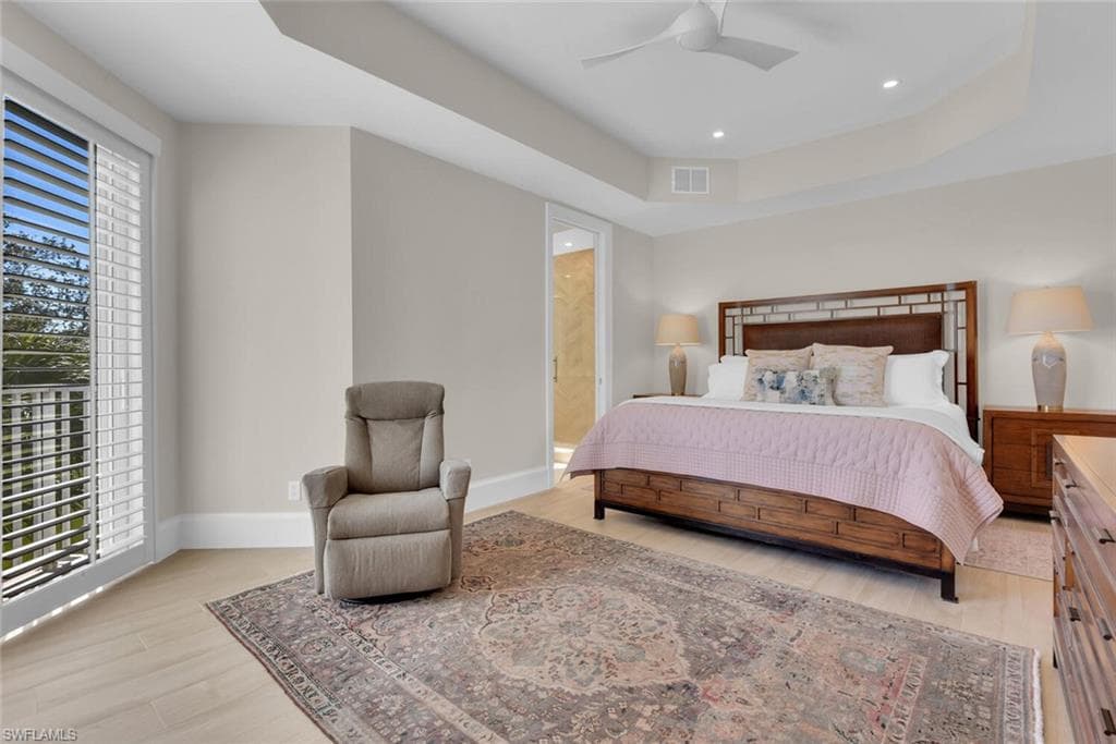 1530 Clermont Dr G301, Naples, FL 34109-12