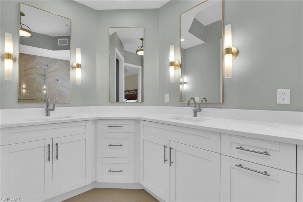 1530 Clermont Dr G301, Naples, FL 34109-13