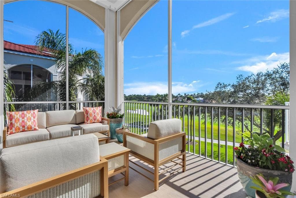 1530 Clermont Dr G301, Naples, FL 34109-1