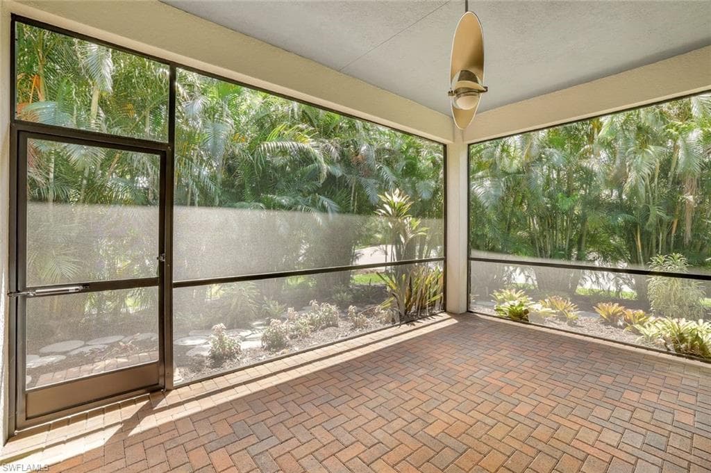 13404 Monticello Blvd, Naples, FL 34109-19