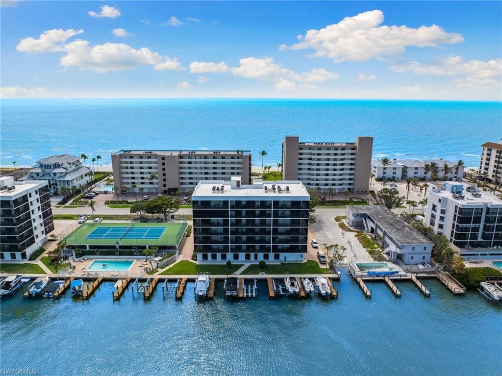 10482 Gulf Shore Dr 261, Naples, FL 34108-35