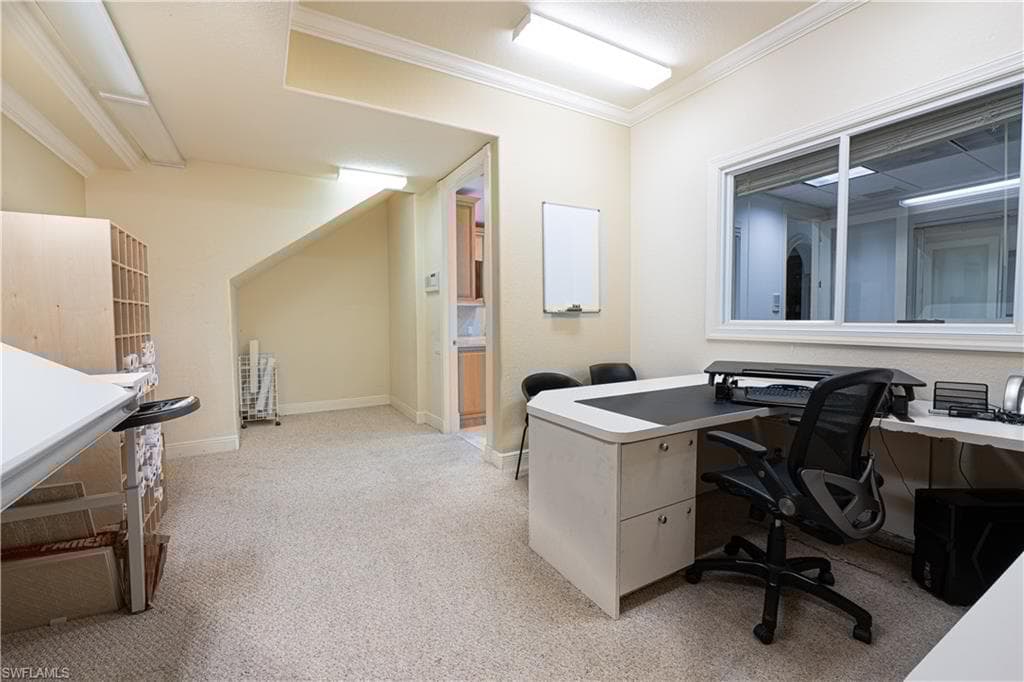 5405 Taylor Rd 100-4, Naples, FL 34109-12