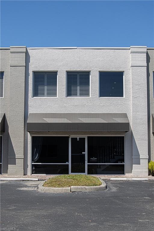 5405 Taylor Rd 100-4, Naples, FL 34109-3