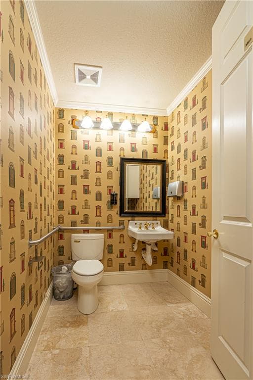 5405 Taylor Rd 100-4, Naples, FL 34109-4