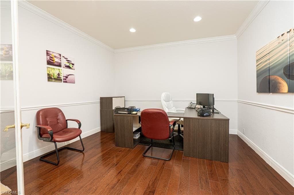 5405 Taylor Rd 100-4, Naples, FL 34109-7
