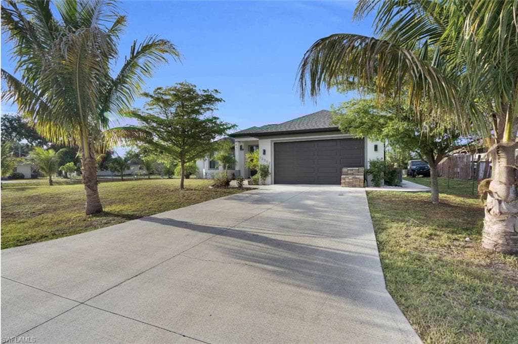 13002 Caribbean Blvd, Fort Myers, FL 33905-5