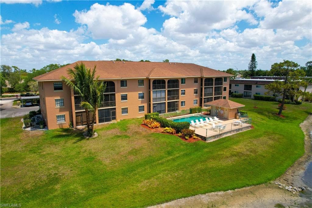 5535 Rattlesnake Hammock Rd 205, Naples, FL 34113-22