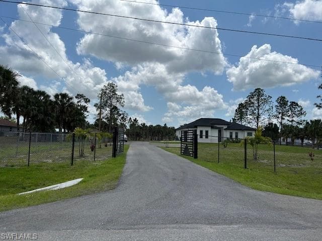 2780 16th Ave SE, Naples, FL 34117-1
