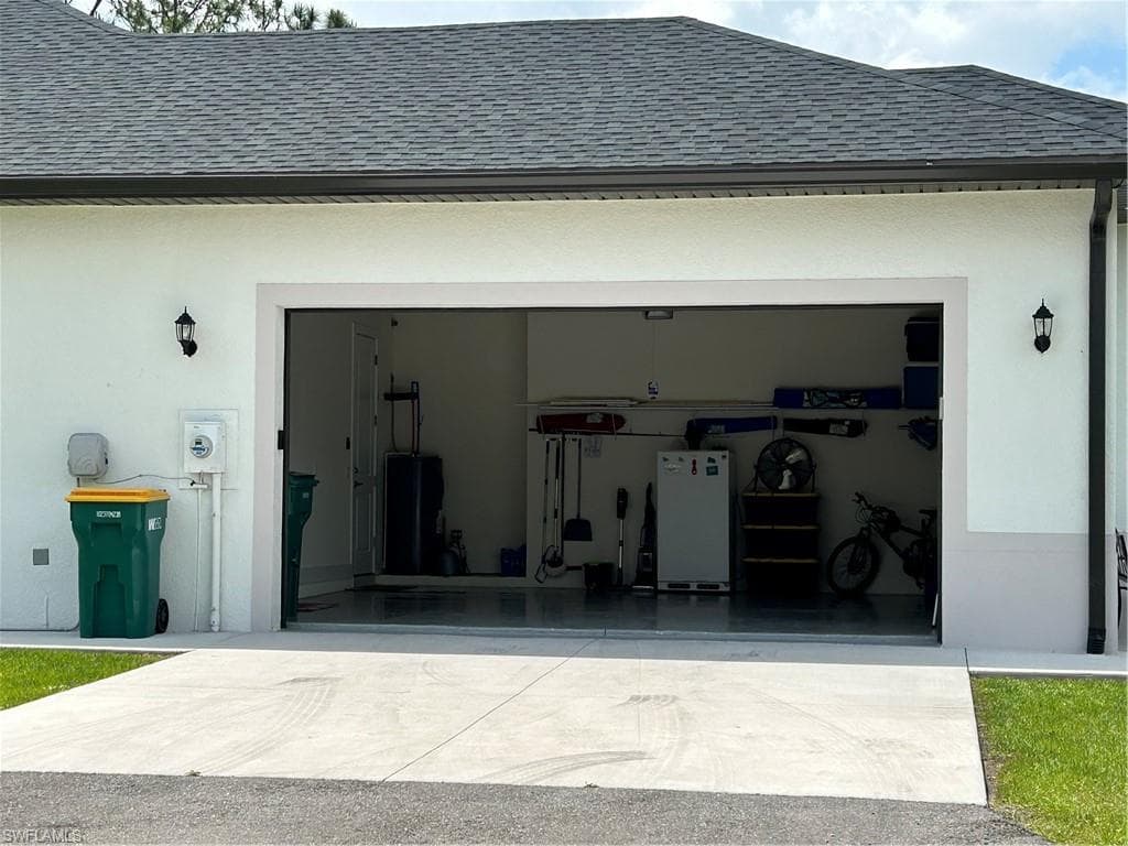 2780 16th Ave SE, Naples, FL 34117-3