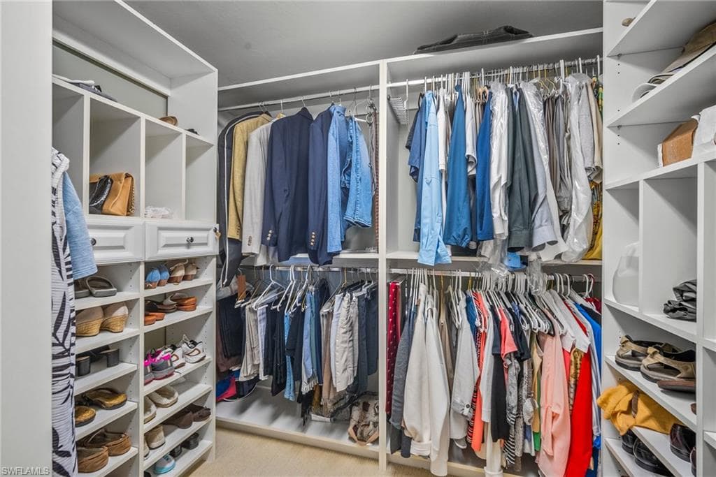 2650 Gulf Shore Blvd N 701, Naples, FL 34103-26