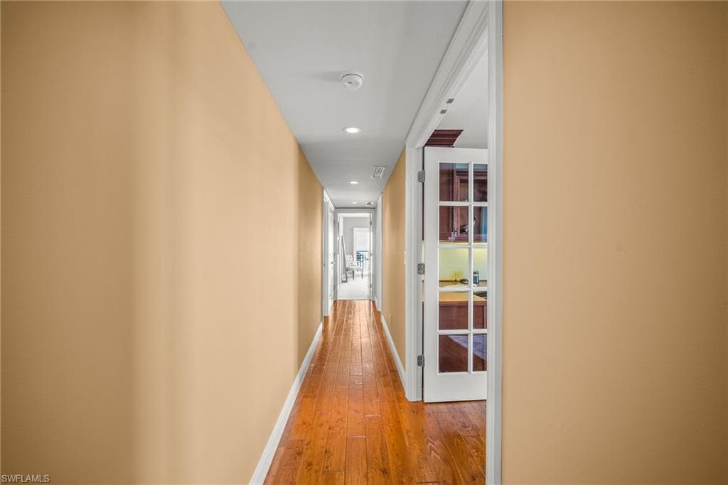 2650 Gulf Shore Blvd N 701, Naples, FL 34103-27