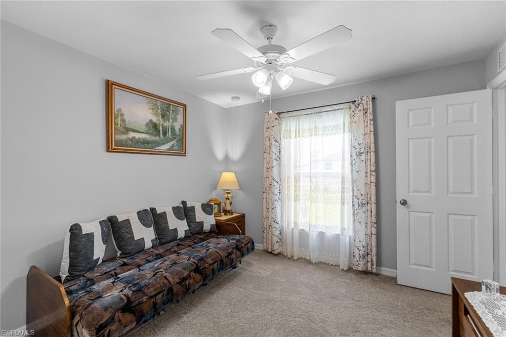 708 7th Pl, Cape Coral, FL 33993-25