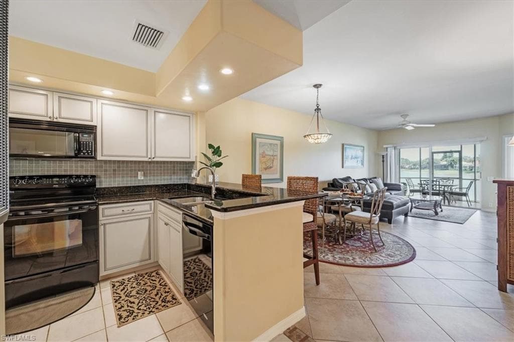 13070 Amberley Ct 902, Bonita Springs, FL 34135-10