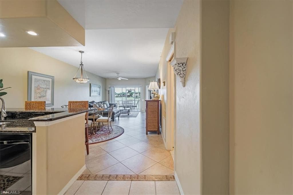 13070 Amberley Ct 902, Bonita Springs, FL 34135-11