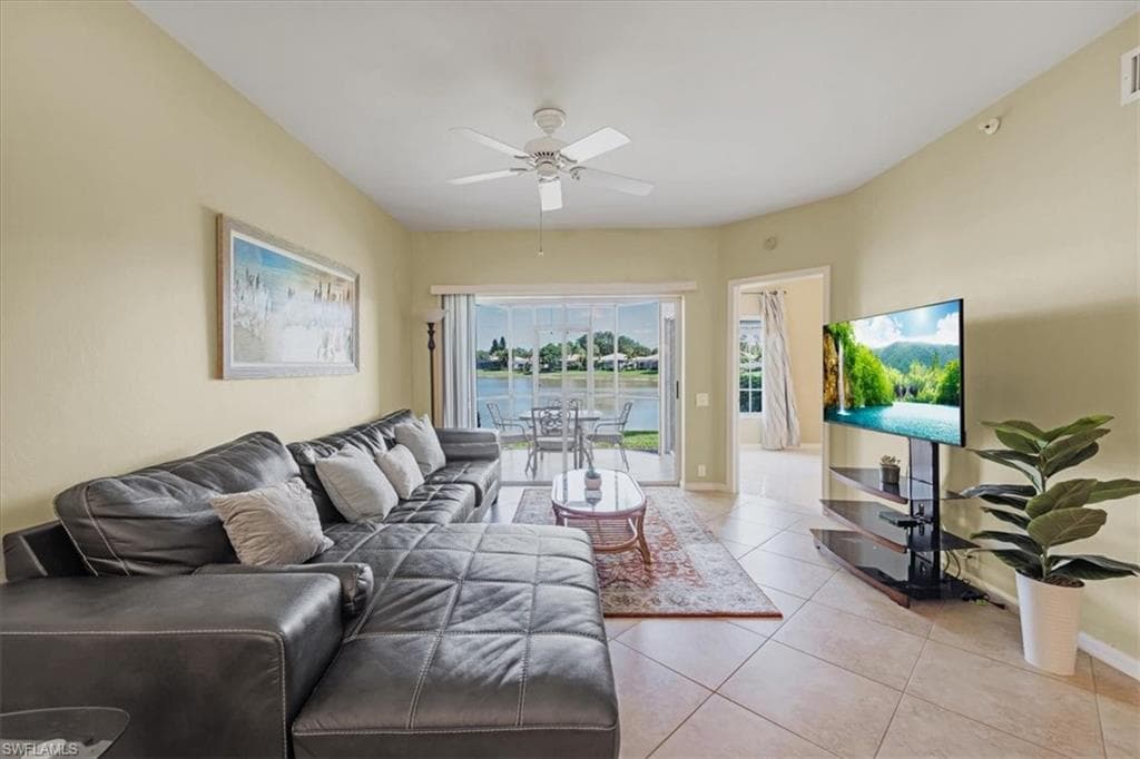 13070 Amberley Ct 902, Bonita Springs, FL 34135-1