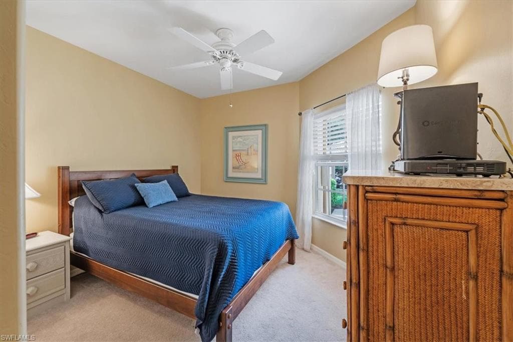 13070 Amberley Ct 902, Bonita Springs, FL 34135-33