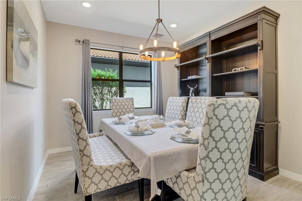 7175 Wilton Dr, Naples, FL 34109-7