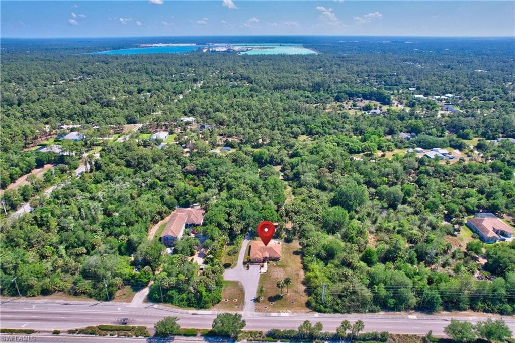 590 Golden Gate Blvd W, Naples, FL 34120-44