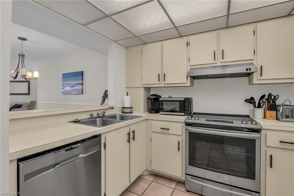 440 Seaview Ct 504, Marco Island, FL 34145-6