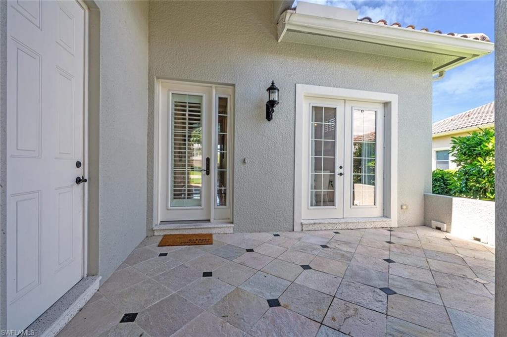 3086 Aviamar Cir, Naples, FL 34114-3