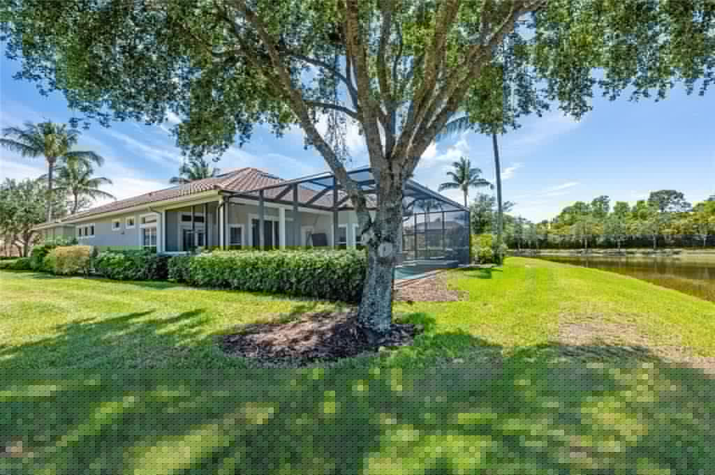 3086 Aviamar Cir, Naples, FL 34114-47