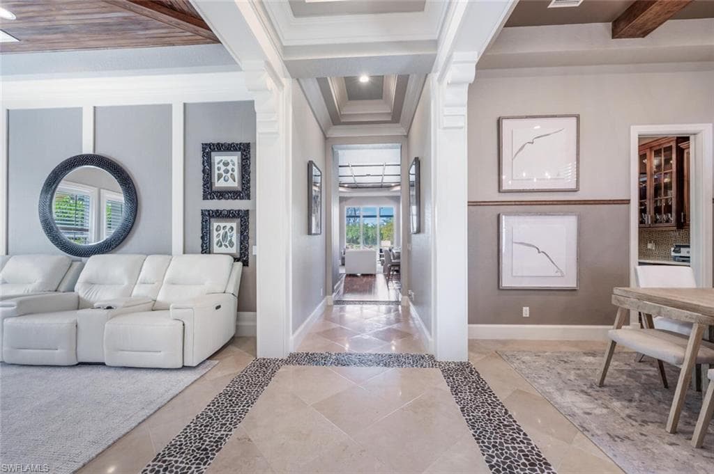 3086 Aviamar Cir, Naples, FL 34114-4