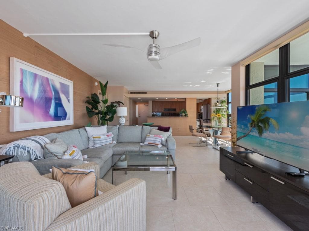260 Seaview Ct 1106, Marco Island, FL 34145-17