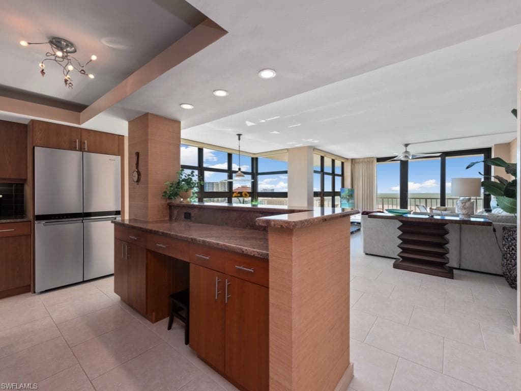 260 Seaview Ct 1106, Marco Island, FL 34145-4