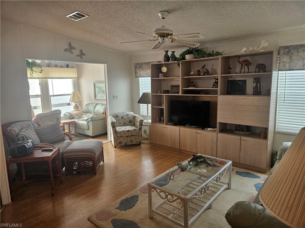 27 Amethyst Ave 27a, Naples, FL 34114-10