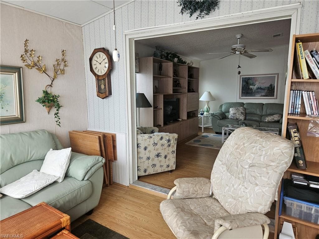 27 Amethyst Ave 27a, Naples, FL 34114-13