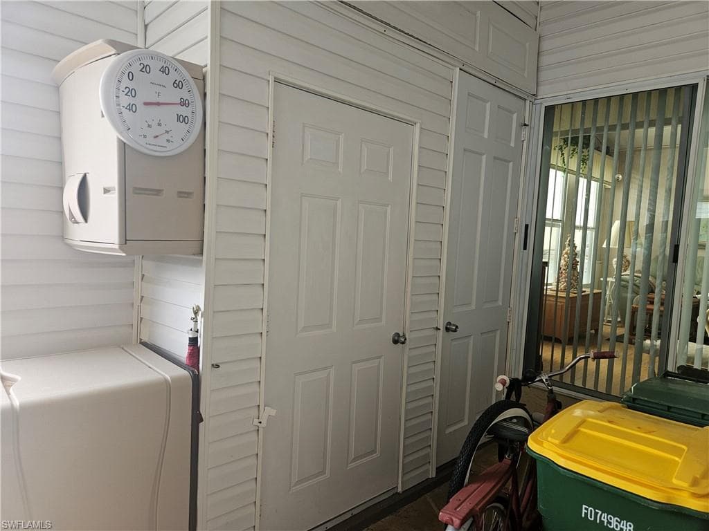 27 Amethyst Ave 27a, Naples, FL 34114-25
