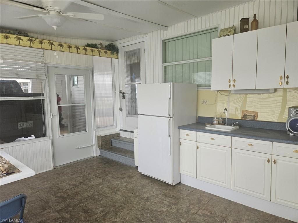27 Amethyst Ave 27a, Naples, FL 34114-5
